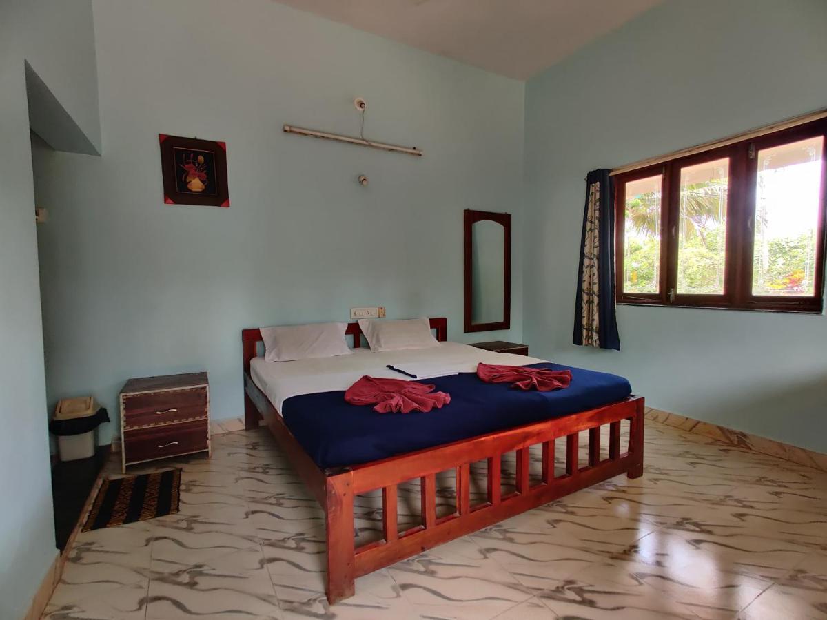 Mermaid Beach Resorts Vengurla Екстериор снимка
